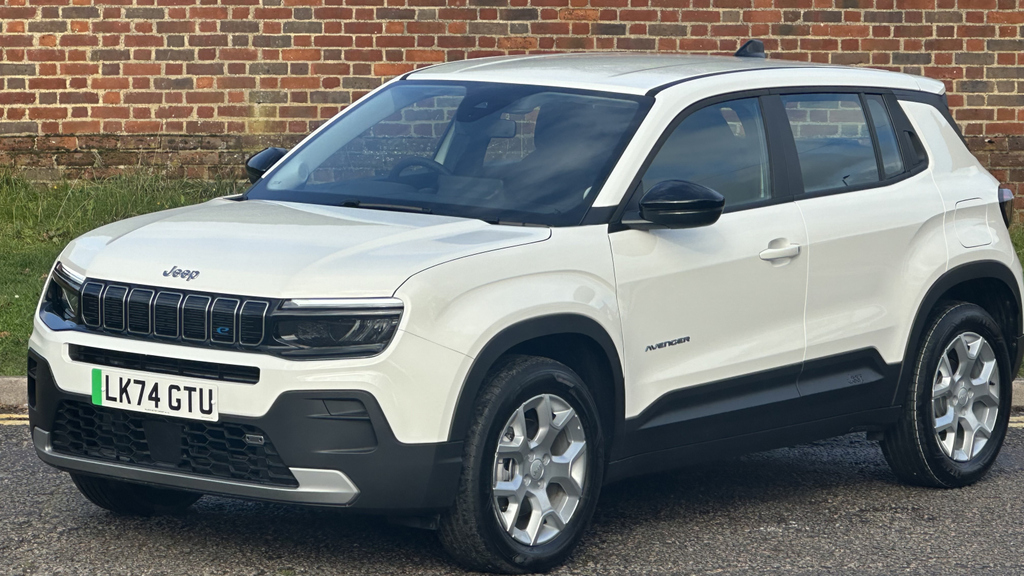 Jeep Avenger 115Kw Altitude 54Kwh White