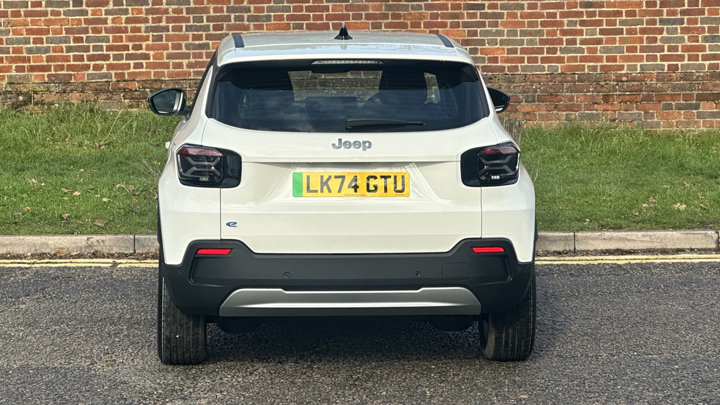 Jeep Avenger 115Kw Altitude 54Kwh LK74GTU White #6