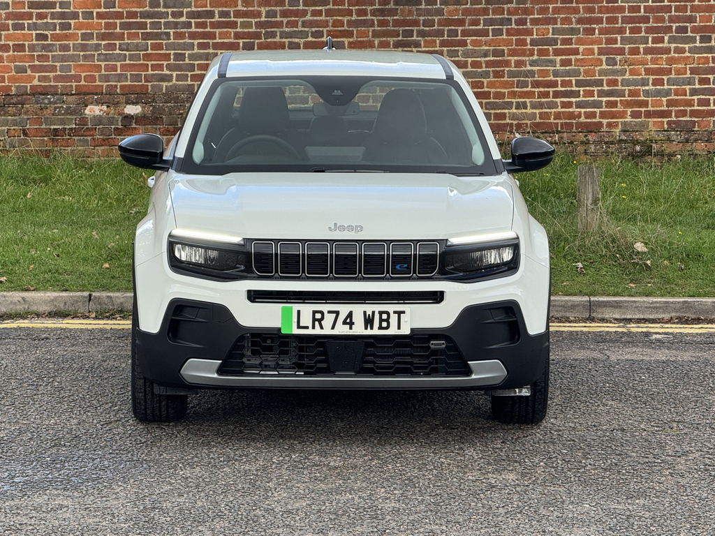 Jeep Avenger 115Kw Altitude 54Kwh LR74WBT #2