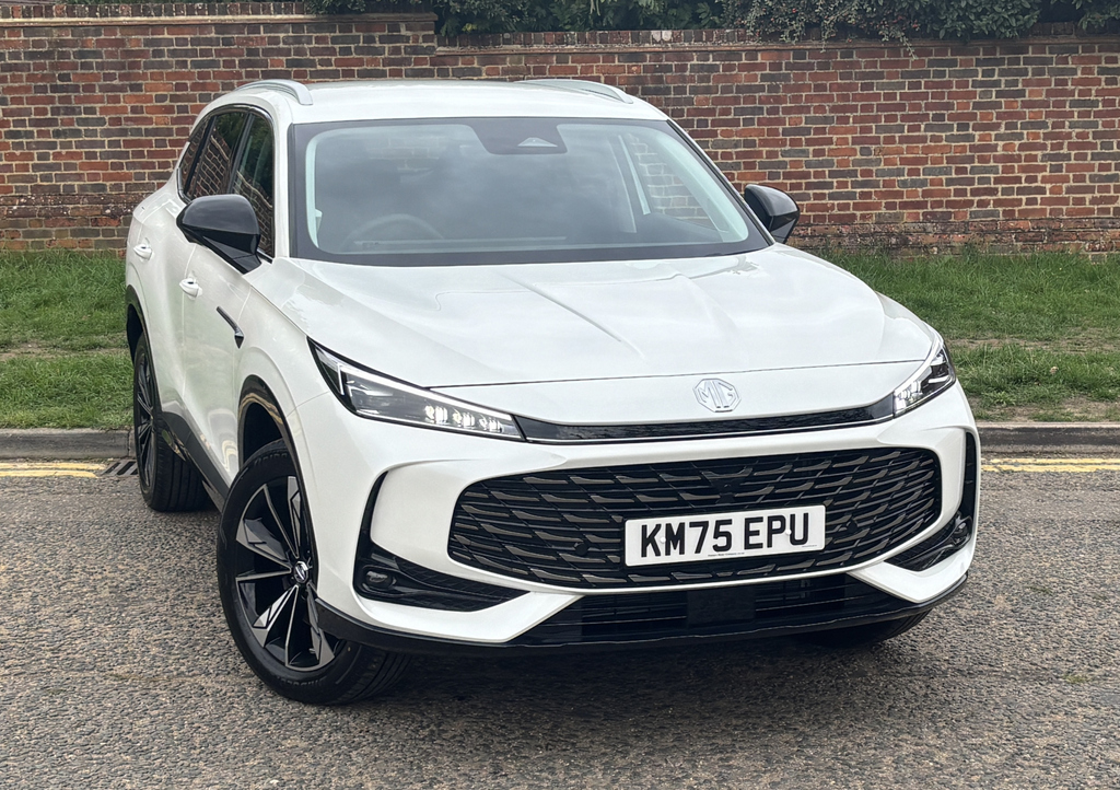 MG HS 1.5 T-gdi Se Dct White