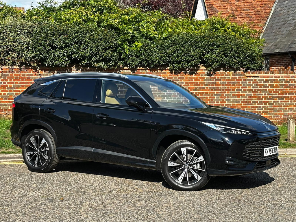 MG HS 1.5 T-gdi Trophy Dct Black