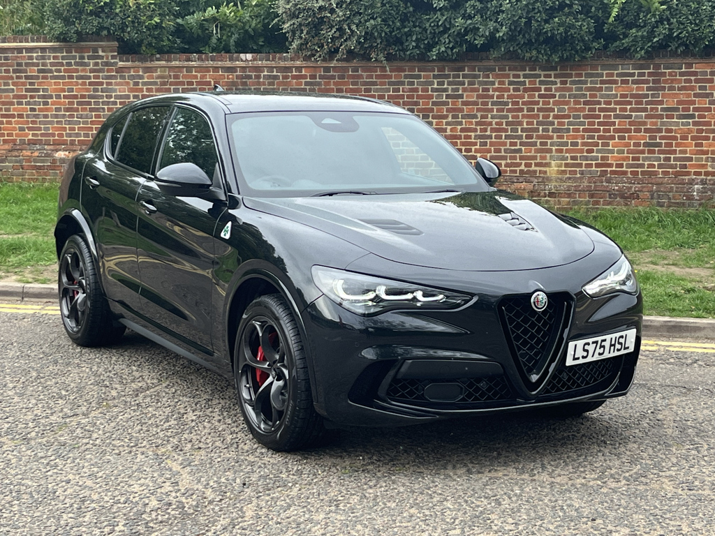 Alfa Romeo Stelvio 2.9 V6 Biturbo Quadrifoglio 