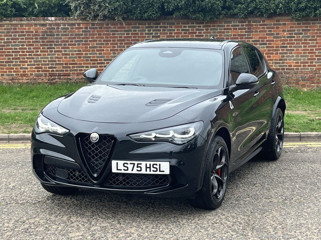 Alfa Romeo Stelvio 2.9 V6 Biturbo Quadrifoglio  #4