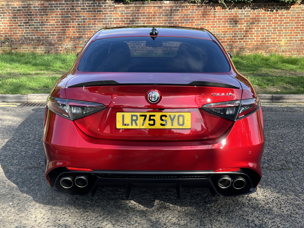 Alfa Romeo Giulia 2.9 V6 Biturbo Quadrifoglio  #3