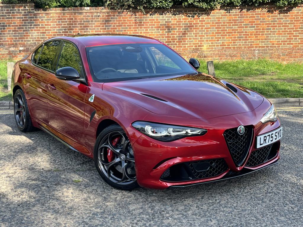 Alfa Romeo Giulia 2.9 V6 Biturbo Quadrifoglio 