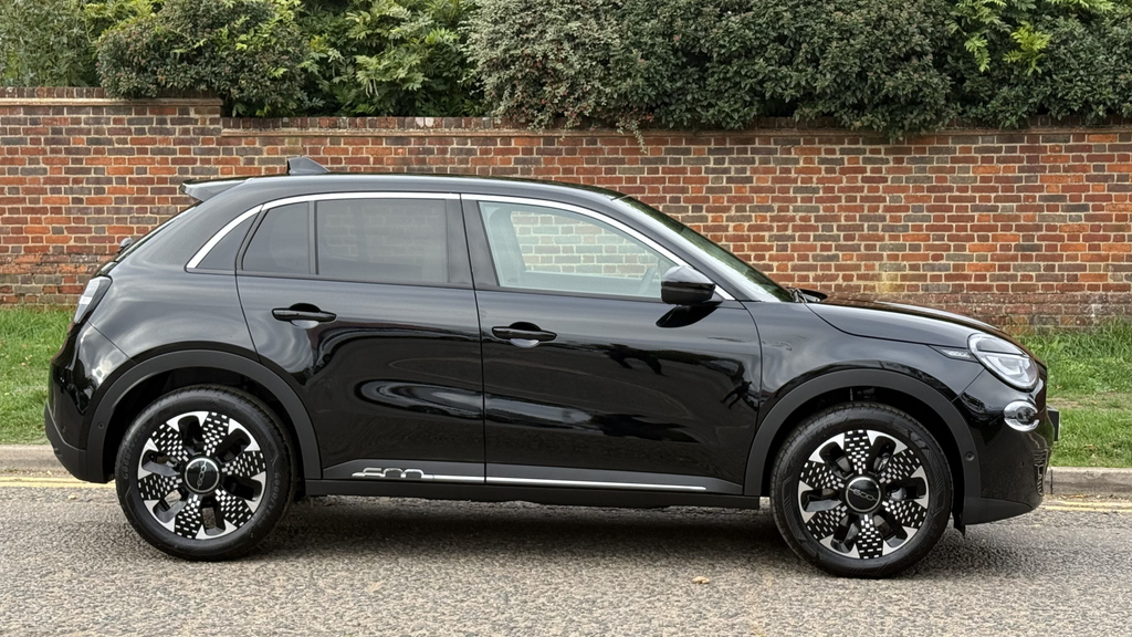 Fiat 600 1.2 Hybrid 48V La Prima Edct-6 LK75ENV Black #4