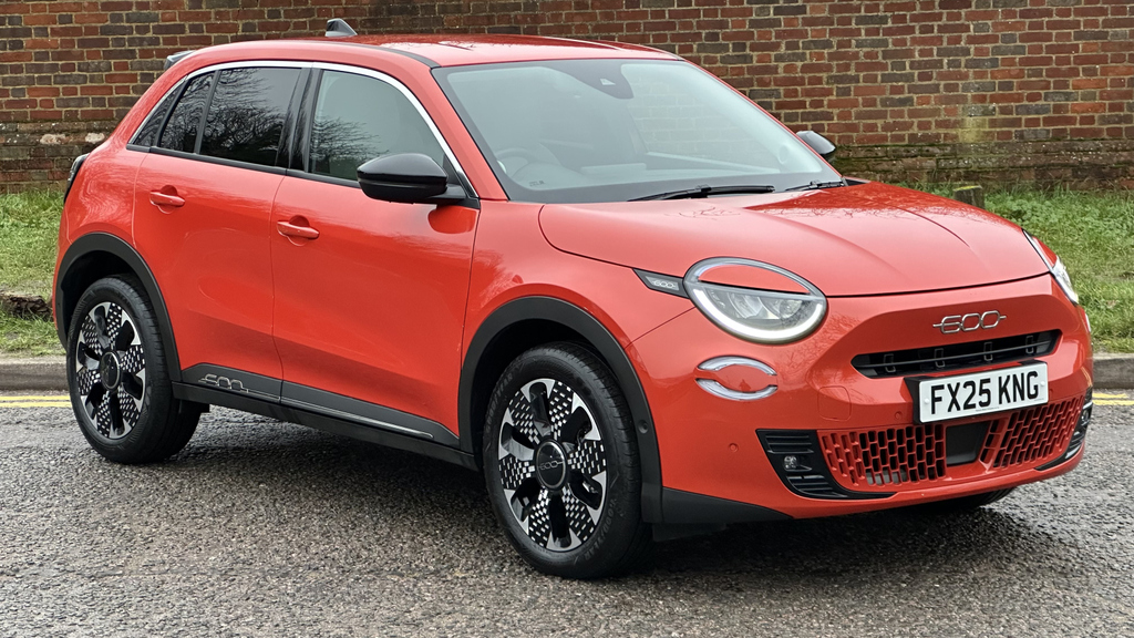Fiat 600 1.2 Hybrid 48V 136 La Prima Edct-6 Orange