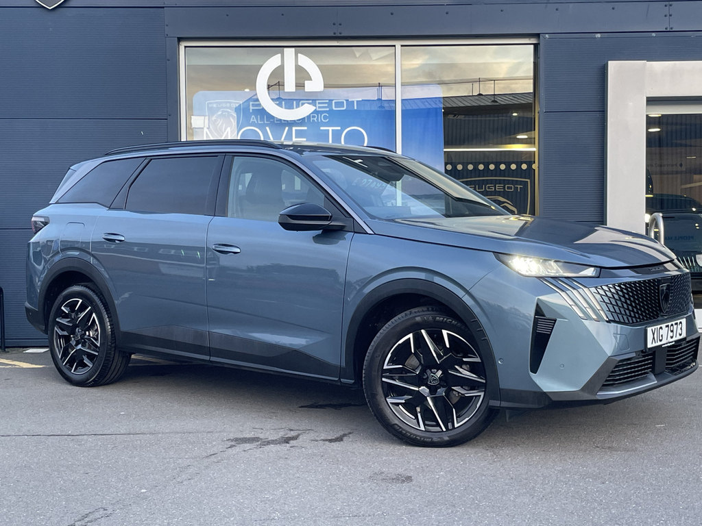 Peugeot 5008 1.2 Hybrid 136 Allure E-dsc6 Blue