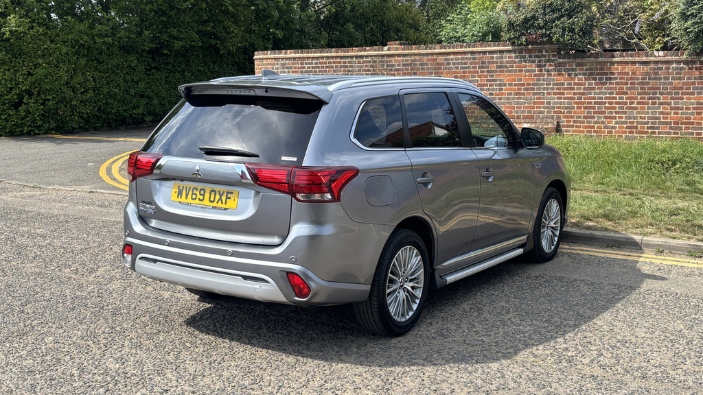 Mitsubishi Outlander 2.4 Phev Exceed Safety Grey #6