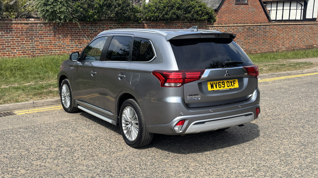 Mitsubishi Outlander 2.4 Phev Exceed Safety Grey #5