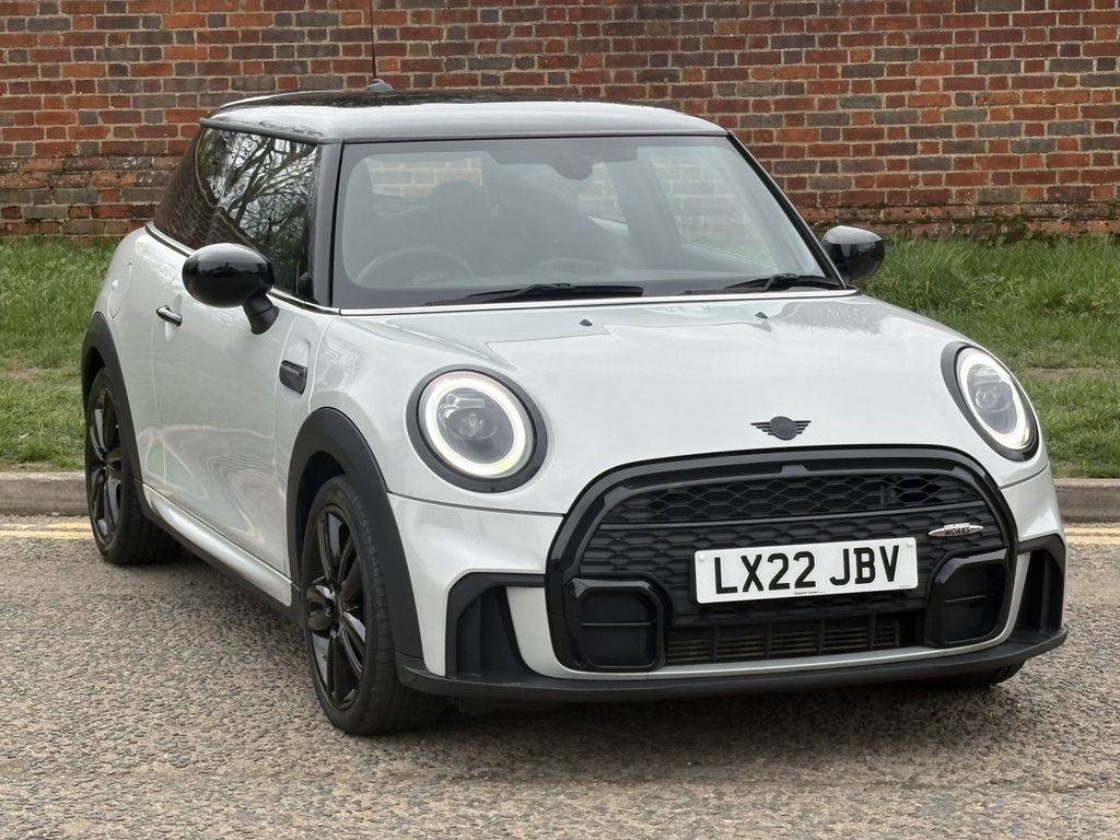 Mini Hatch 1.5 Cooper Sport Silver