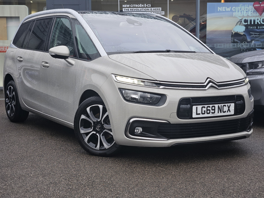 Citroen Grand C4 SpaceTourer 1.2 Puretech 130 Flair Beige
