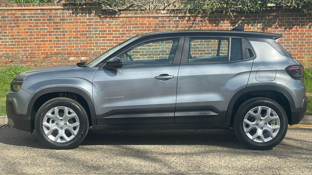 Jeep Avenger 1.2 Altitude LK26DWE #4