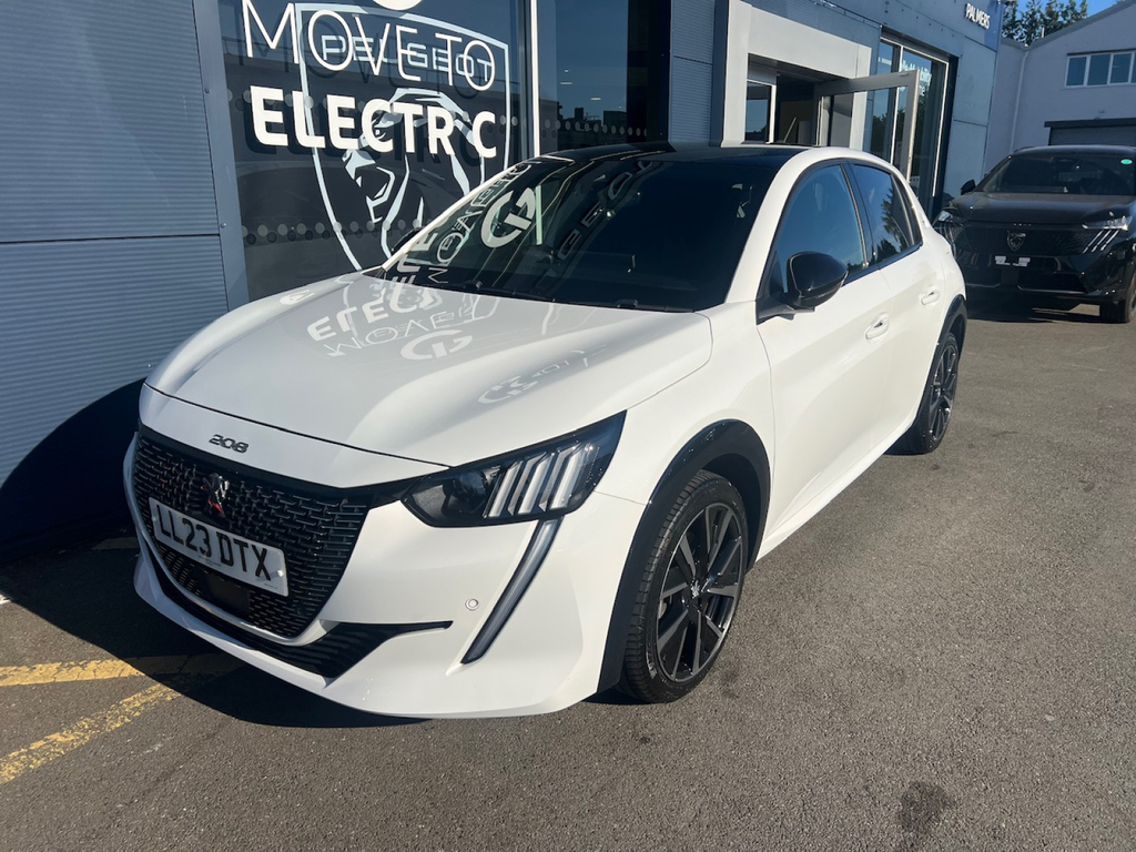 Peugeot 208 1.2 Puretech 100 Gt LL23DTX White #6