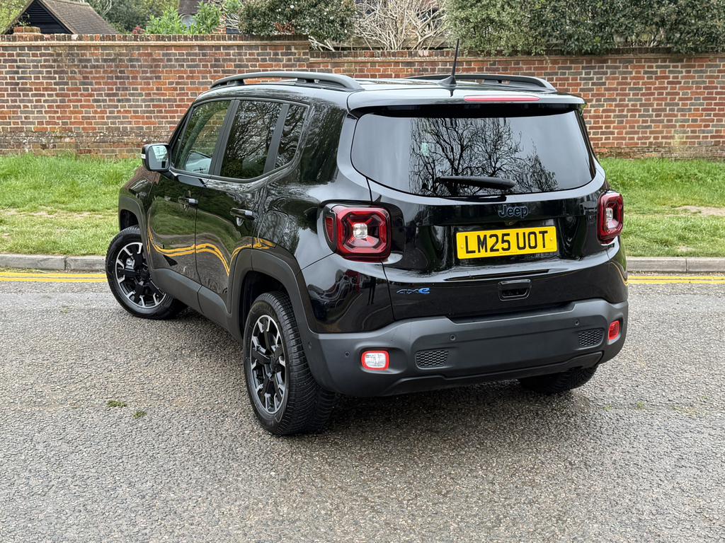 Jeep Renegade 1.3 Turbo 4Xe Phev 240 Upland Black #4