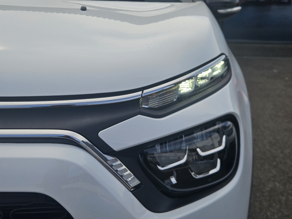 Citroen C3 1.2 Puretech 110 C-series Edition Eat6 CX23UXT White #3