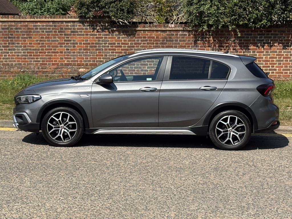 Fiat Tipo 1.5 Hybrid 48V Cross Ddct KE72CVN Grey #6