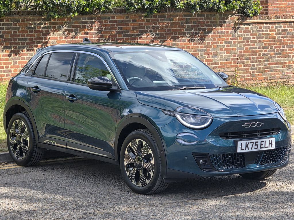 Fiat 600 1.2 Hybrid 48V La Prima Edct-6 Green