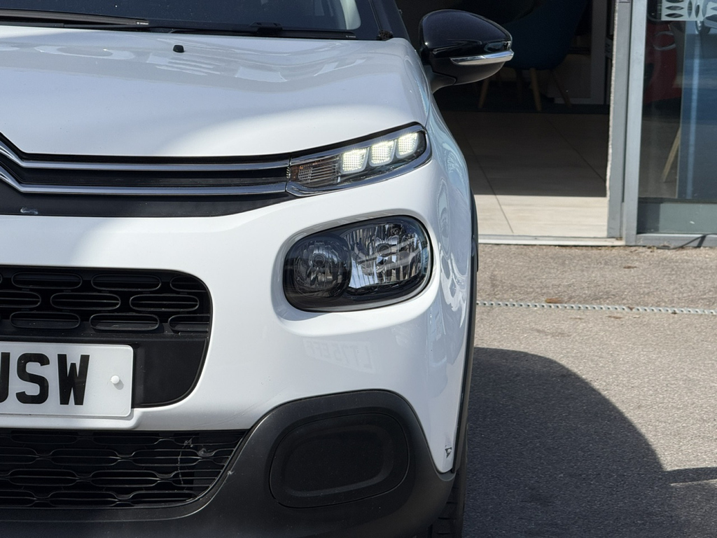Citroen C3 1.2 Puretech Feel LT19USW White #4