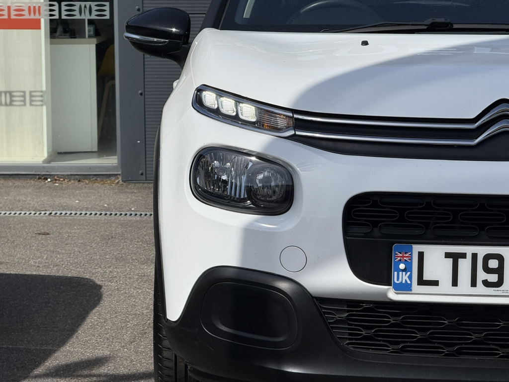 Citroen C3 1.2 Puretech Feel LT19USW White #3
