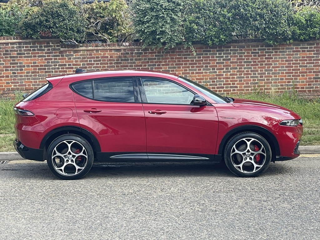 Alfa Romeo Tonale 1.5 Mhev Veloce WR25ZPD Red #3