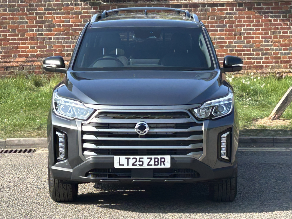 SsangYong Musso 2.2 Double Cab Pick Up Saracen LT25ZBR Grey #5