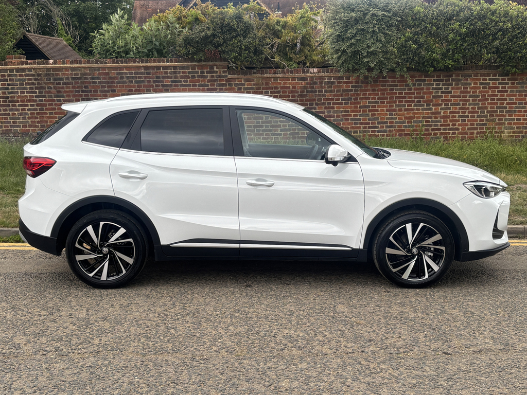 MG ZS 1.5 Hybrid Trophy LA74PZL White #4