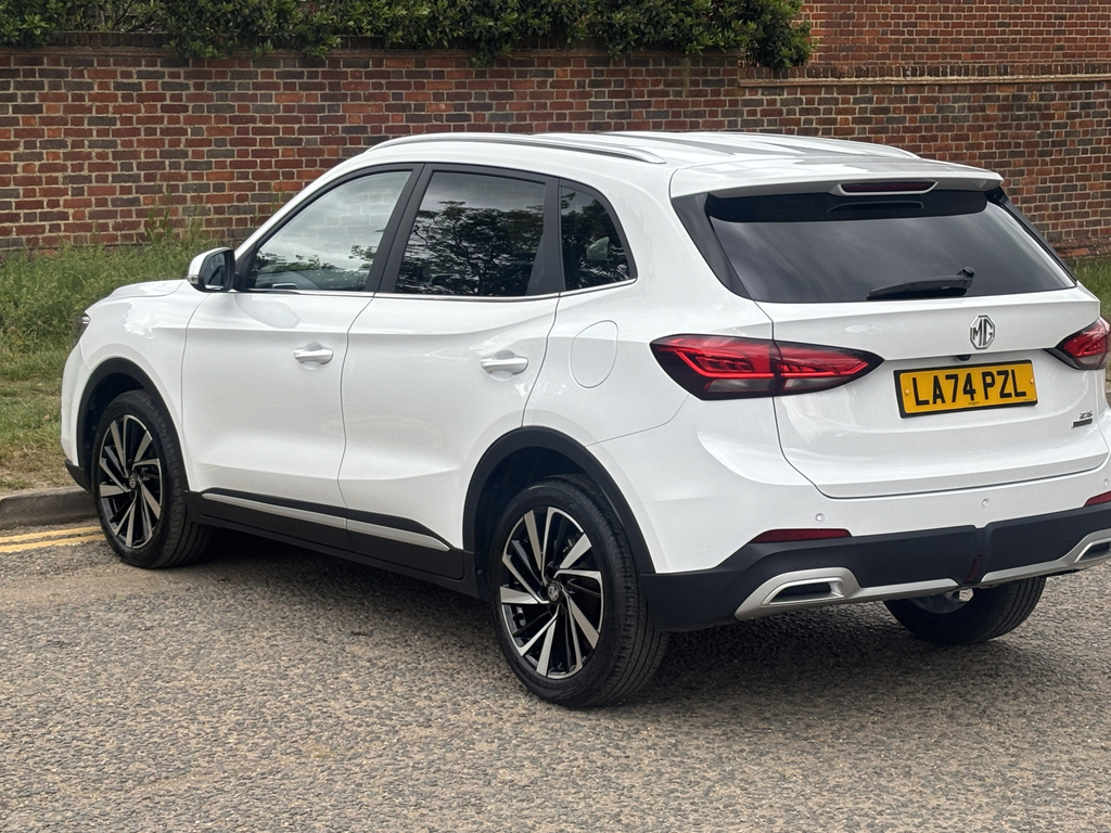 MG ZS 1.5 Hybrid Trophy LA74PZL White #6