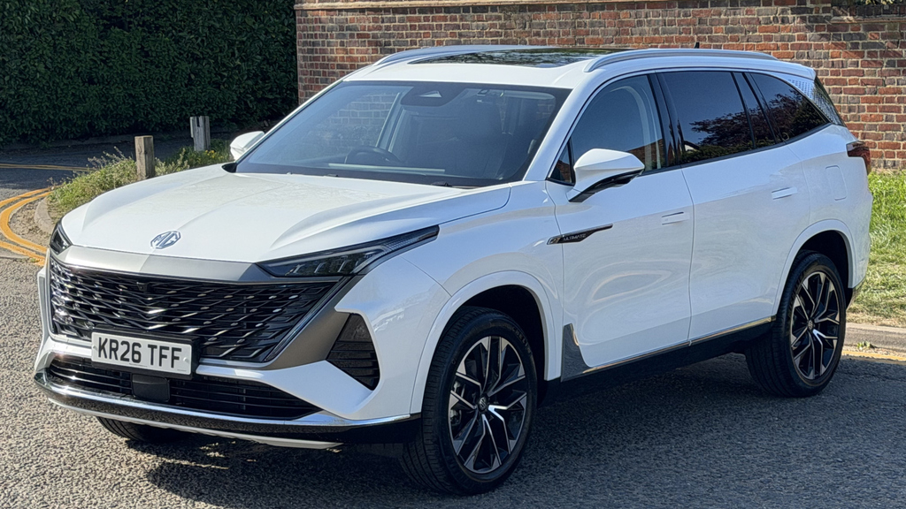 MG HS 1.5 T-gdi Phev Premium KR26TFF White #2