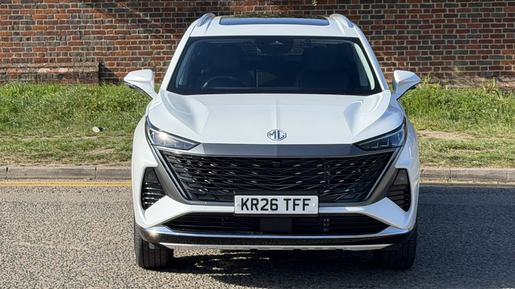 MG HS 1.5 T-gdi Phev Premium KR26TFF White #3
