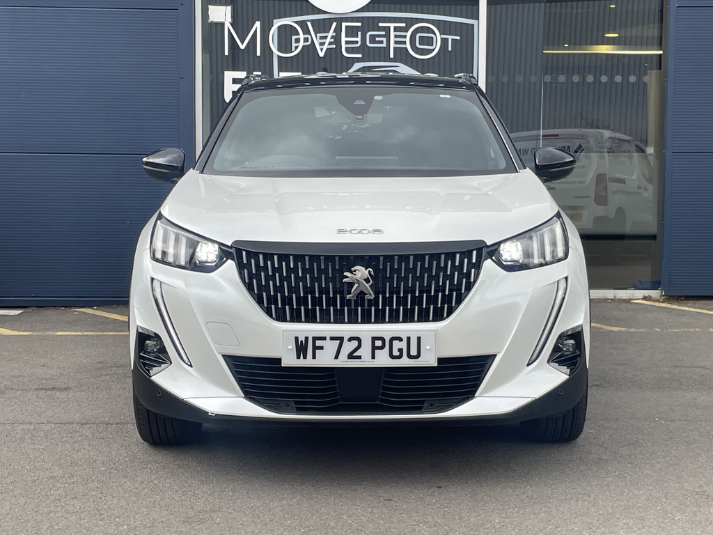 Peugeot 2008 1.2 Puretech 130 Gt Eat8 WF72PGU White #2