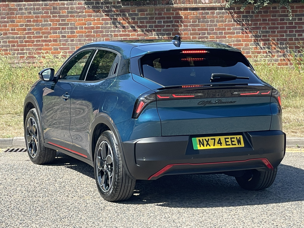 Alfa Romeo Junior 115Kw Elettrica Speciale 54Kwh NX74EEW Green #6