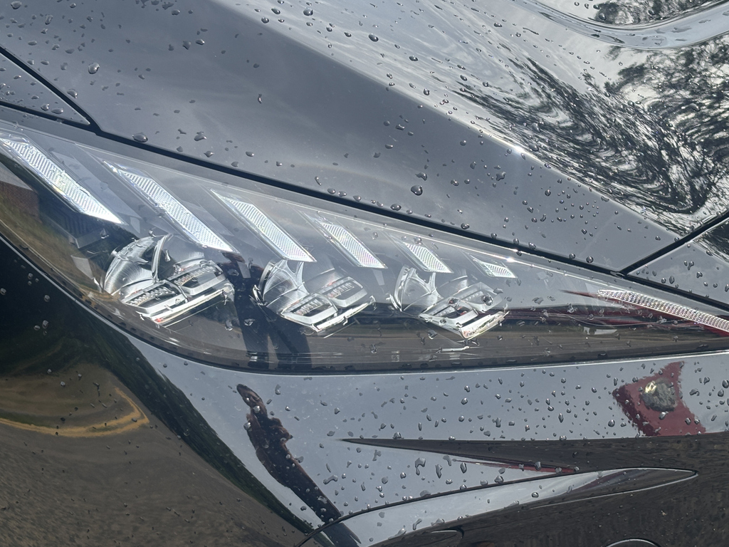 MG MG4 170Kw Premium Long Range 64Kwh KW26XCY #4