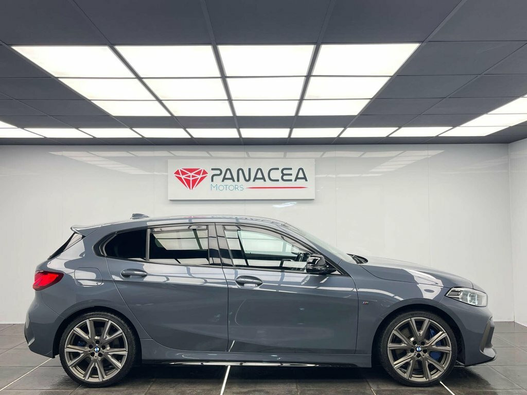 BMW 1 Series Hatchback SE70EZO Grey #3