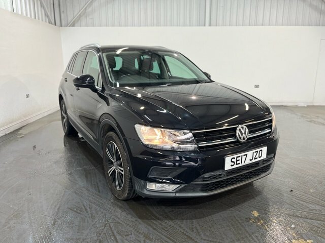 Volkswagen Tiguan 2.0 Tdi Bluemotion Tech Se Navigation Suv Dies Black