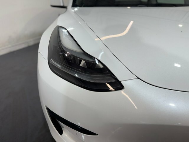 Tesla Model 3 Standard Range Plus Saloon Rwd MM70CNY White #5