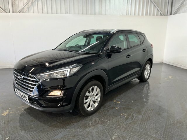 Hyundai Tucson 1.6 Gdi Se Nav Suv Euro 6 Ss OY69NYO Black #3