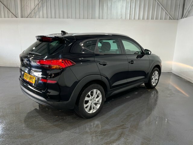 Hyundai Tucson 1.6 Gdi Se Nav Suv Euro 6 Ss OY69NYO Black #4