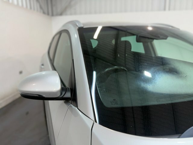 Hyundai Tucson 1.6 Gdi Se Nav Suv Euro 6 Ss EN19TYT Silver #6