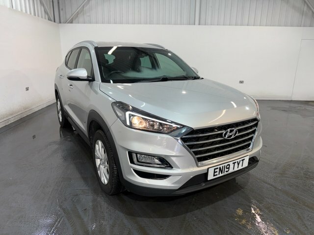 Hyundai Tucson 1.6 Gdi Se Nav Suv Euro 6 Ss Silver