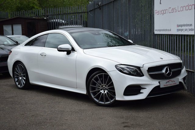 Mercedes-Benz E Class 2019 2.0 E220d Amg Line Premium Plus Coupe D BA69SZY White #4