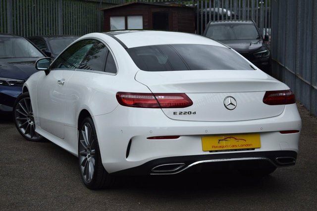 Mercedes-Benz E Class 2019 2.0 E220d Amg Line Premium Plus Coupe D BA69SZY White #3