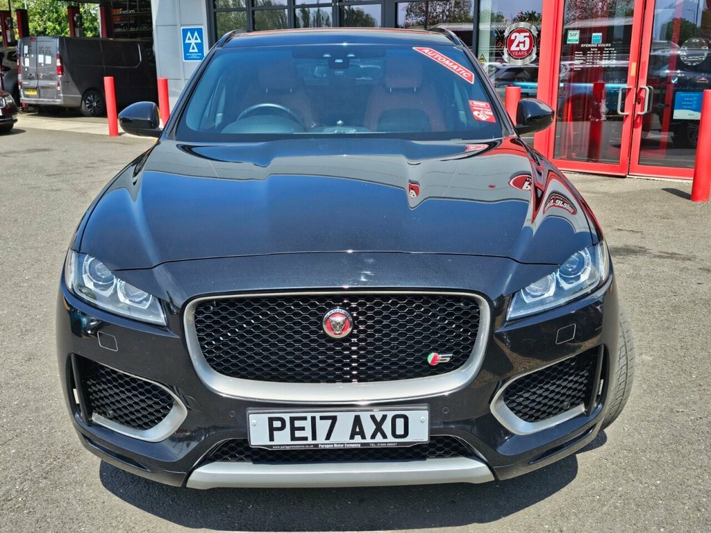Jaguar F-Pace 3L S PE17AXO Black #4