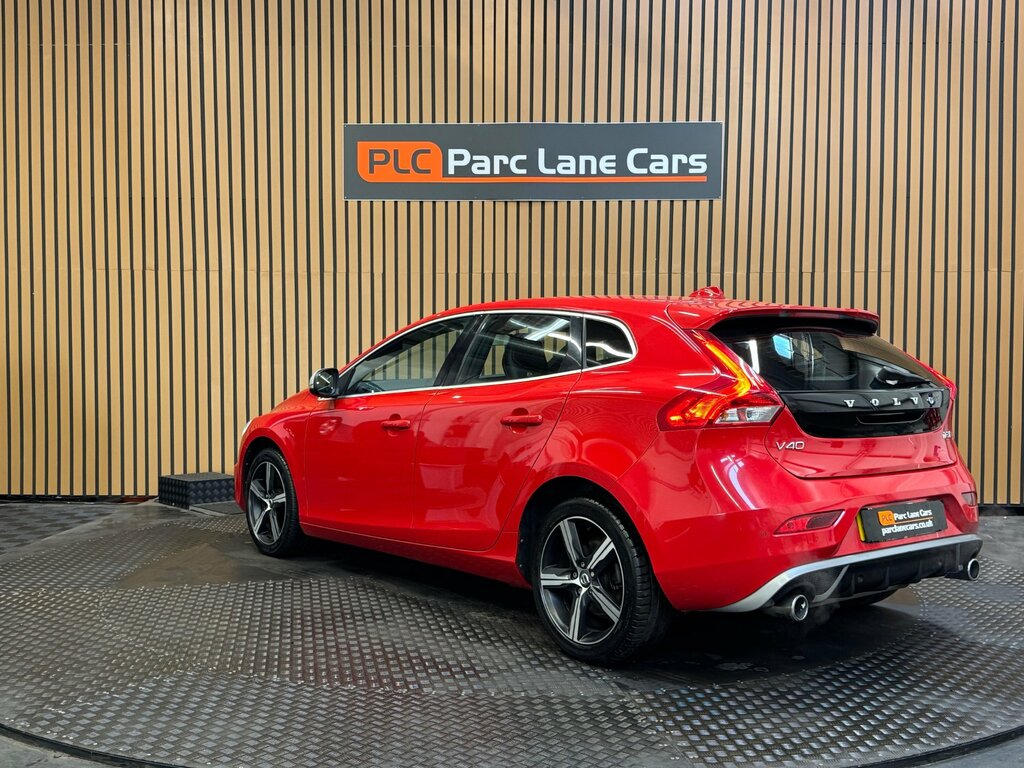 Volvo V40 1.5 T3 R-design Nav Plus Hatchback MR64RAM Red #5