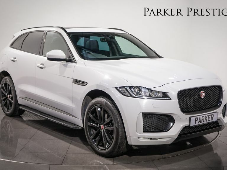 Jaguar F-Pace 2.0D 180 Chequered Flag Awd White