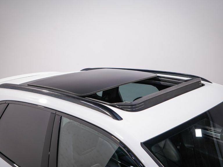 Porsche Cayenne Turbo Tiptronic S White #5