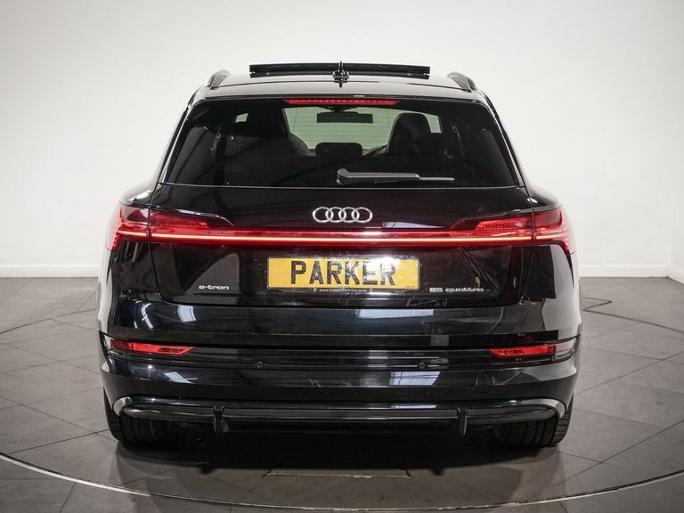 Audi E-tron 300Kw 55 Quattro 95Kwh Vorsprung RO21UZM Black #5