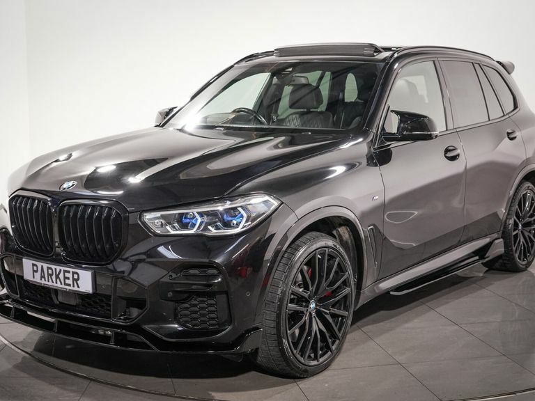 BMW X5 Xdrive M50i Black #3