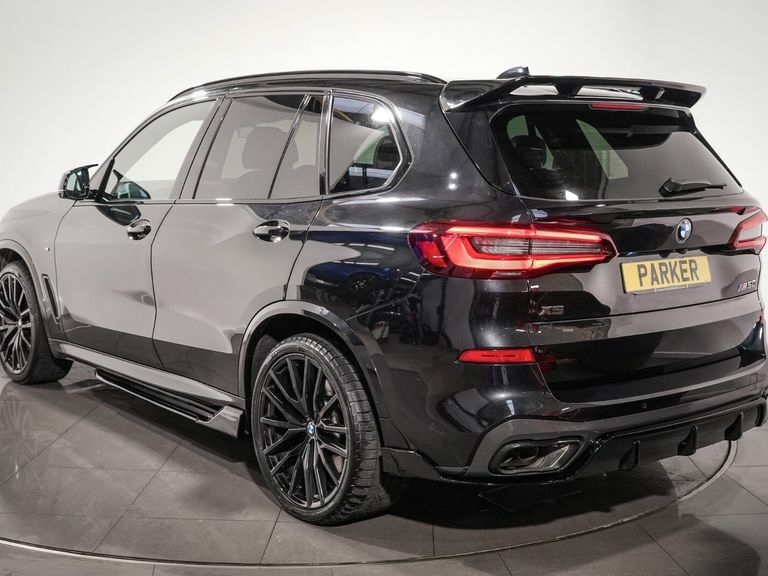 BMW X5 Xdrive M50i Black #4