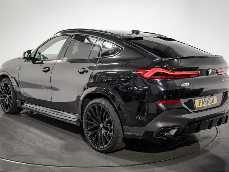 BMW X6 Xdrive40d Mht M Sport Step Black #4